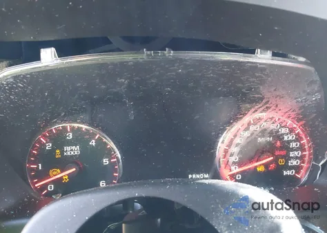 2016 GMC Yukon Xl Denali z USA, uszkodzony, nr VIN 1GKS2HKJ1GR185466